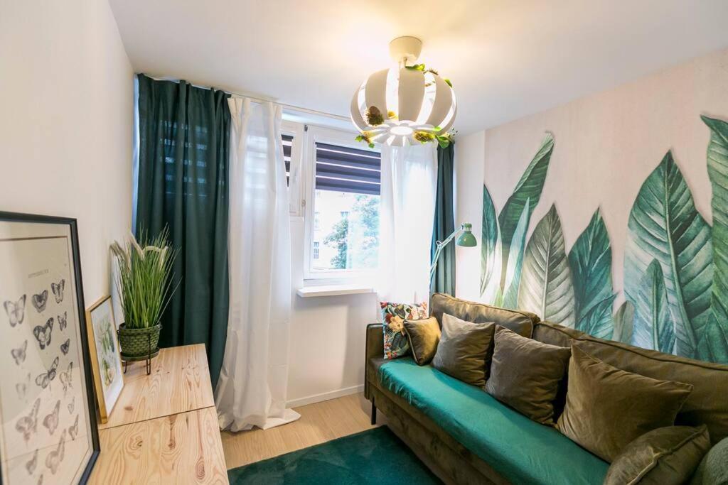 Piekne, Przestronne Mieszkanie Przy Placu Teatralnym. Apartment